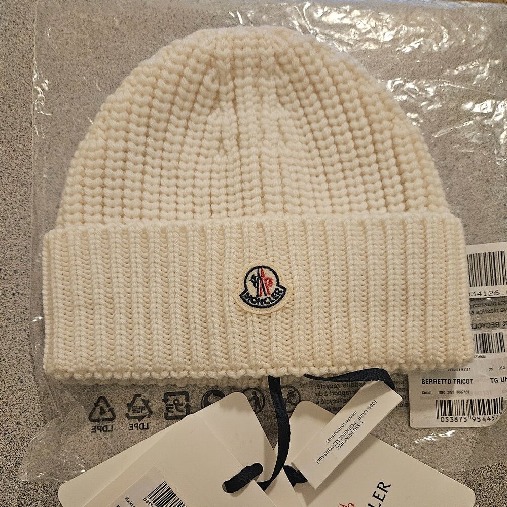 Moncler Berretto Tricot 100% Virginia Wool Beanie Hat